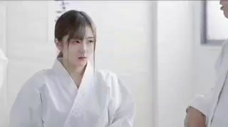 北京D乳人妻~屁股被拍红高潮淫叫